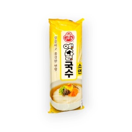 Koreański makaron pszenny Somen 500 g | Ottogi
