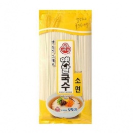 Koreański makaron pszenny Somen 900 g | Ottogi
