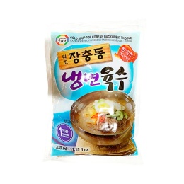 Zimna zupa z koreańskim makaronem gryczanym (330ml/30)